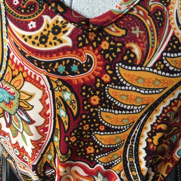 Pattern Top - Picture 2 of 3